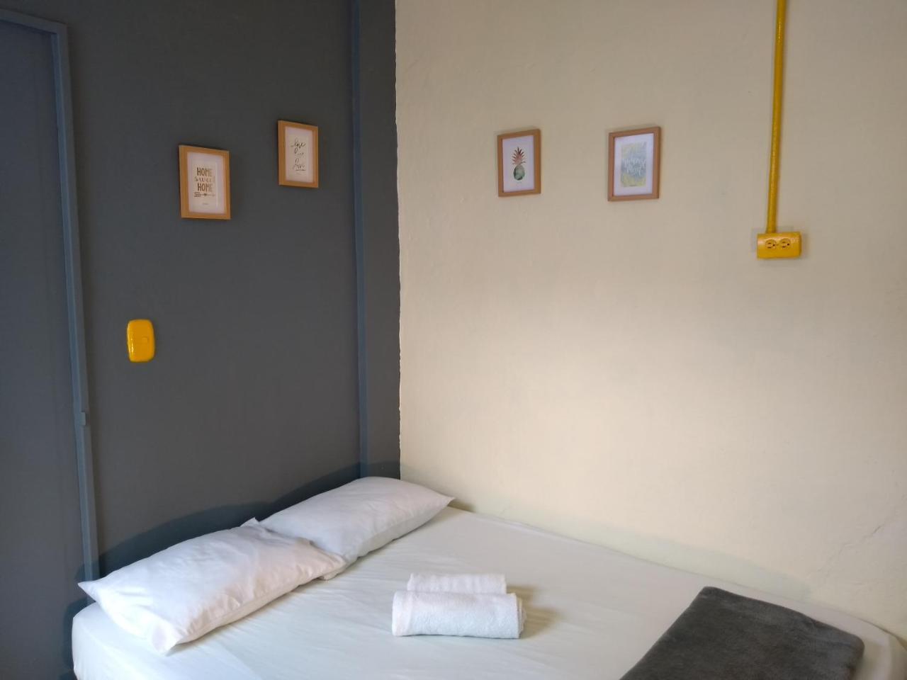 Panela Medellin Medellín Quarto foto